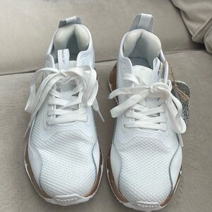 NWT Women’s Reebok White Ortholite Sneakers size 8